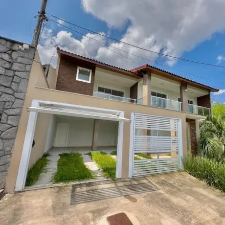 Buy this 5 bed house on Rua Joana D'Arc in Limoeiro, Volta Redonda - RJ