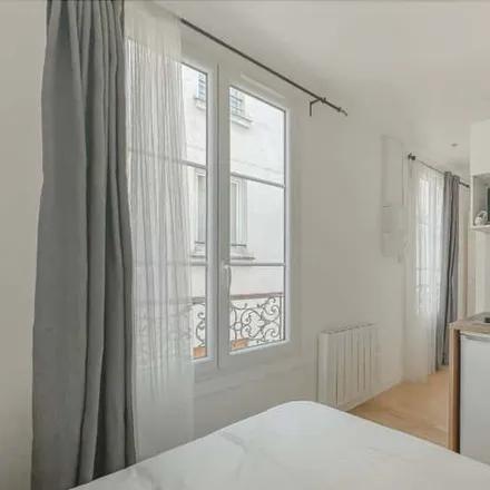 Rent this studio apartment on 63 Rue Réaumur in 75002 Paris, France
