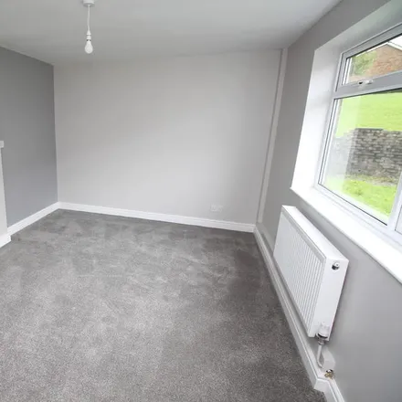 Image 3 - unnamed road, Denaby Main, DN12 4TF, United Kingdom - Townhouse for rent