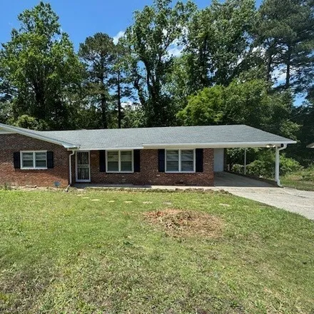 Rent this 4 bed house on 1844 Springwood Drive in Wood Valley, Macon