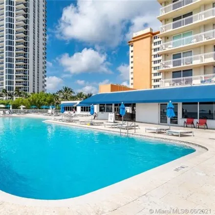 Image 7 - Ramada Plaza Marco Polo Beach Resort, 19201 Collins Avenue, Golden Shores, Sunny Isles Beach, FL 33160, USA - Condo for rent