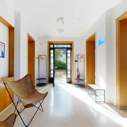 Rent this studio apartment on 43 Avenue de la République in 94000 Créteil, France