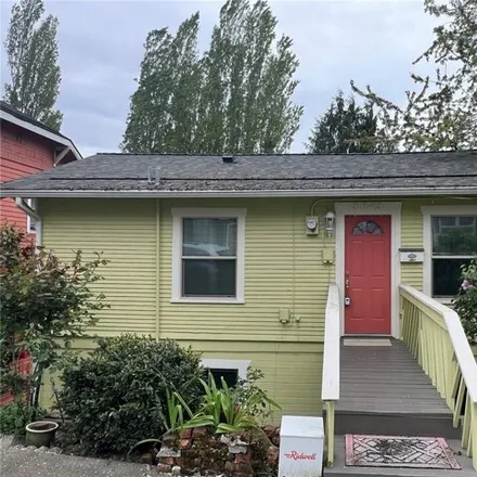 Buy this studio house on 3843 22nd Ave Sw in Seattle, Washington