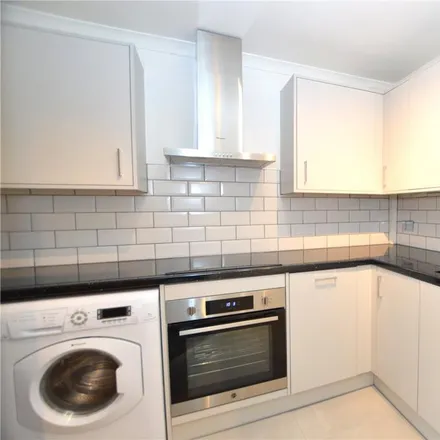 Rent this 2 bed apartment on 125 Hamilton Road in London, SE27 9SN