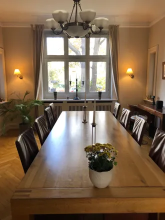 Rent this 4 bed apartment on Rosenhagenstraße 6 in 22607 Hamburg, Germany