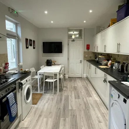 Rent this 1 bed apartment on 5 Clift House Road in Bristol, BS3 1RY