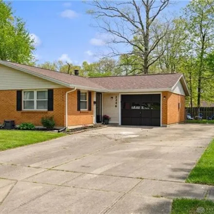 Buy this 3 bed house on 2252 Chapel Drive in Five Points, Fairborn