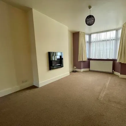Image 6 - 17 Macaulay Road, Coventry, CV2 5FD, United Kingdom - House for rent