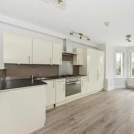 Rent this 1 bed room on 25 Crescent Road in London, N8 8AL