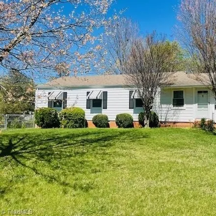 Buy this 3 bed house on 2535 Fernwood Drive in Guilford Hills, Greensboro