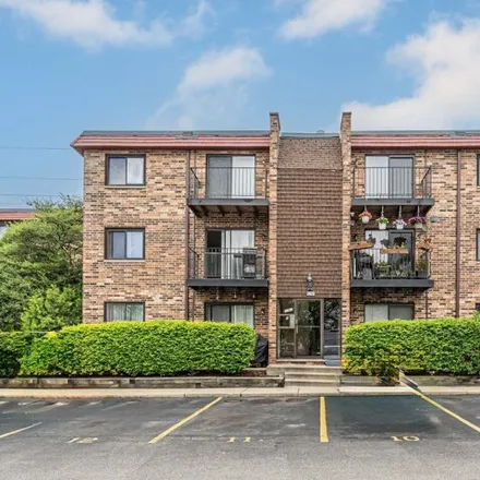 Buy this 2 bed condo on unnamed road in Mount Prospect, IL 60005