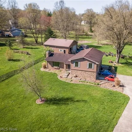 Image 1 - 9674 Mount Eaton Road North, Marshallville, Wayne County, OH 44645, USA - House for sale