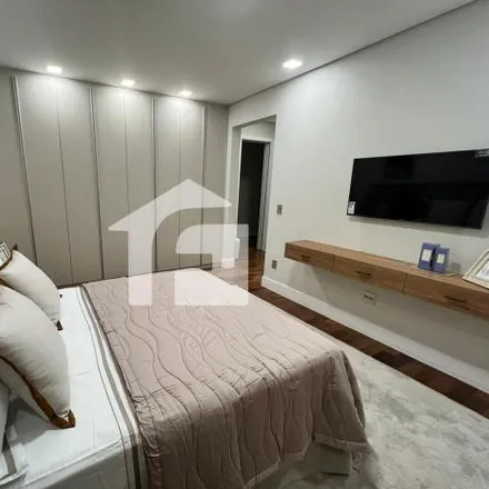 Buy this 5 bed house on Alameda dos Angelis in Quintas do Ingaí, Santana de Parnaíba - SP