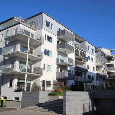 Rent this 2 bed apartment on Pollaregatan in 553 20 Jönköping, Sweden