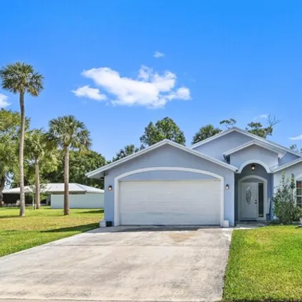 Buy this 3 bed house on 5285 Southeast 43rd Trace in Okeechobee County, FL 34974