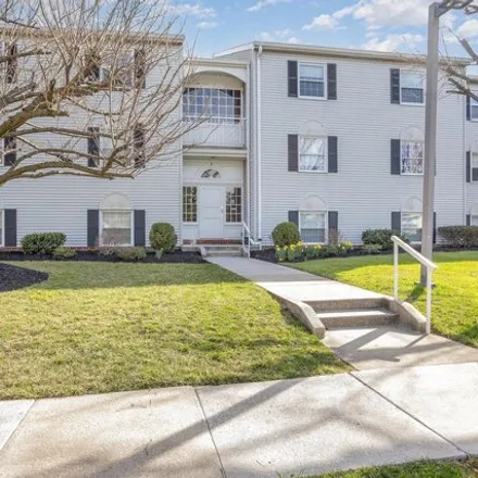 Buy this 2 bed condo on 7 Brooking Court in Lutherville, Mays Chapel North