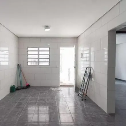 Buy this 2 bed house on Avenida Capuava in Novo Homero Thon, Santo André - SP