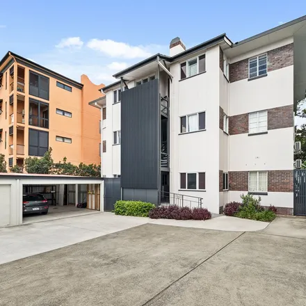 Rent this 2 bed apartment on 32 Moray Street in New Farm QLD 4005, Australia