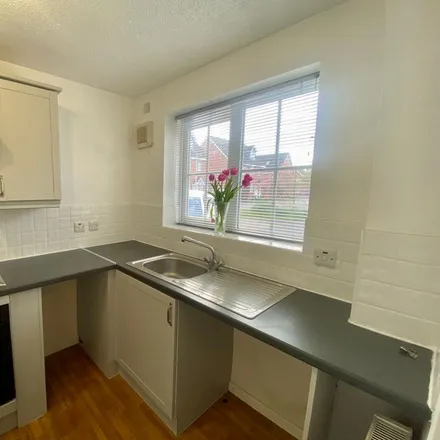 Image 2 - Pickering Way, Cheshire East, CW5 7RE, United Kingdom - Duplex for rent