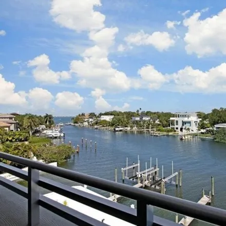 Buy this 1 bed condo on Lowe Drive in Sarasota, FL 34236