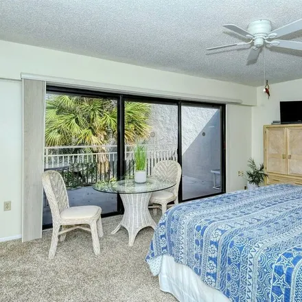 Image 5 - Sarasota, FL - Townhouse for rent