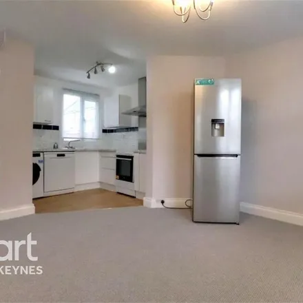 Rent this 3 bed townhouse on Western Road in Fenny Stratford, MK2 2PT