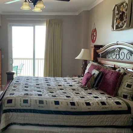 Rent this 3 bed condo on Panama City Beach