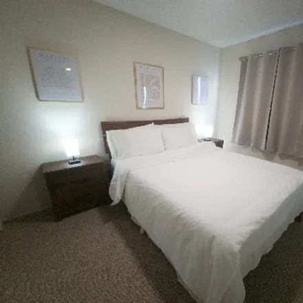 Rent this 1 bed room on 225;227;229;231;233;235;237;239;241;243;245;247;249;251;253 Castro Street in San Leandro, CA 94577