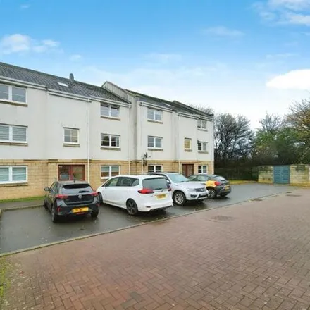 Rent this 2 bed apartment on 58 Woodlea Grove in Glenrothes, KY7 4AE