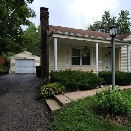 Rent this 2 bed house on 442 North Geyer Road in Kirkwood, MO 63122