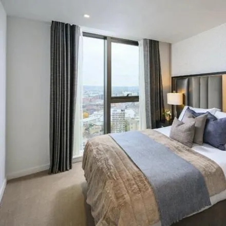 Image 5 - Westmark, Newcastle Place, London, W2 1EF, United Kingdom - Apartment for rent