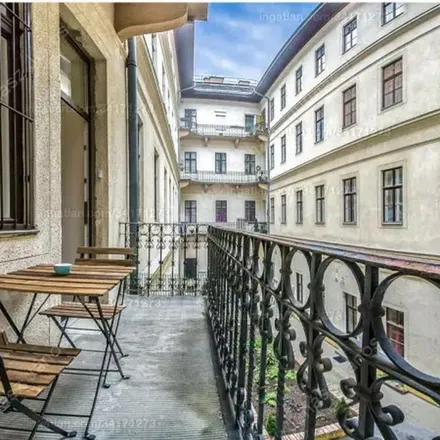 Rent this 1 bed apartment on Budapest in Bajcsy-Zsilinszky út, 1065