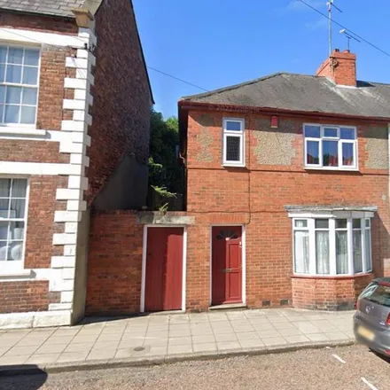 Rent this 4 bed house on 63 Hallgarth Street in Durham, DH1 3AY