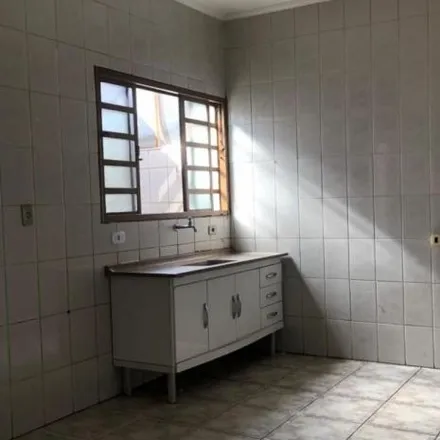 Rent this 2 bed apartment on Avenida Vereador José Gomes Filho in Região Urbana Homogênea XX, Poços de Caldas - MG