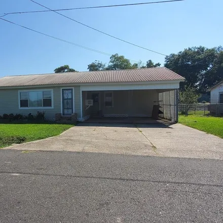 Buy this 3 bed house on 1718 Progress Street in Opelousas, LA 70570