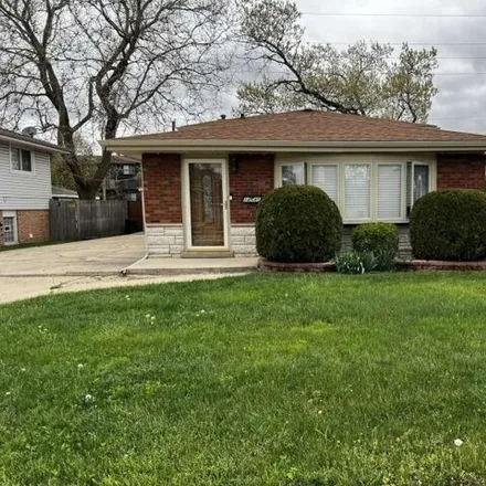 Buy this 3 bed house on 14667 Memorial Drive in Dolton, IL 60419