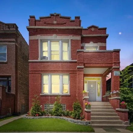 Image 4 - 5424 S Hermitage Ave, Chicago, Illinois, 60609 - House for sale