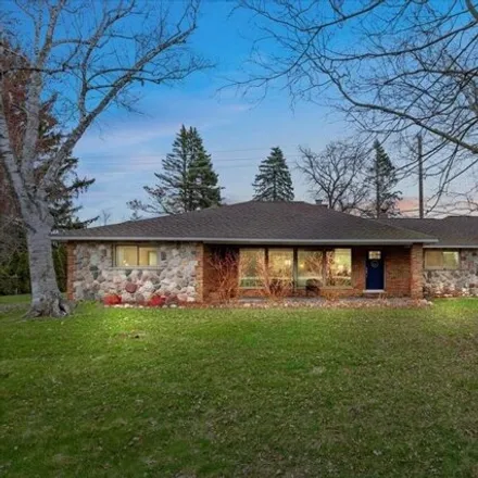 Image 1 - 1965 John R Road, Rochester Hills, MI 48307, USA - House for sale