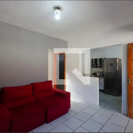 Rent this 2 bed house on Rua 9 de Junho in Vila São José, Porto Alegre - RS