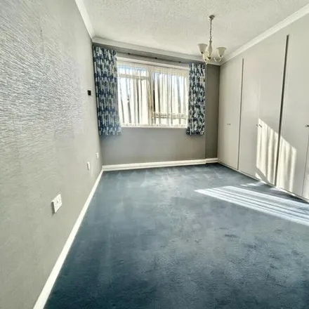 Image 7 - Olton Golf Course, Henley Crescent, Ulverley Green, B91 2JD, United Kingdom - Apartment for sale