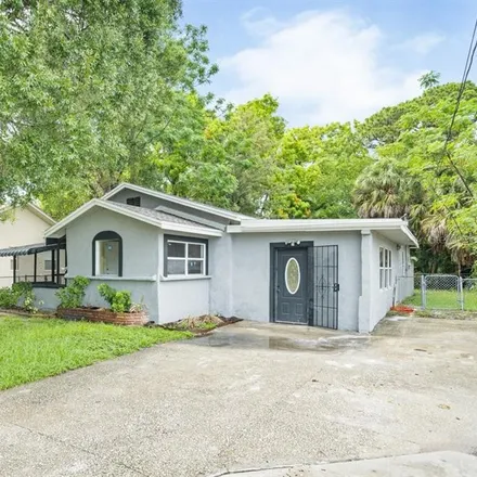 Buy this 3 bed house on 1371 14th Street in Sarasota, FL 34236