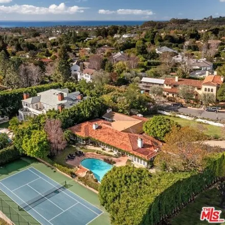Image 2 - 1580 San Remo Dr, Pacific Palisades, California, 90272 - House for sale