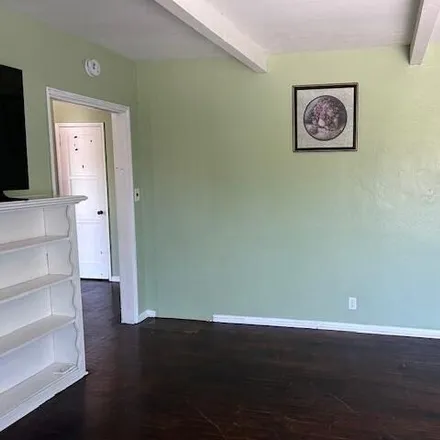 Image 4 - 8131 Potter Avenue, Los Angeles, CA 91605, USA - House for rent