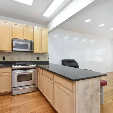 Image 7 - 1552 West 3rd Street, New York, NY 11204, USA - Condo for sale