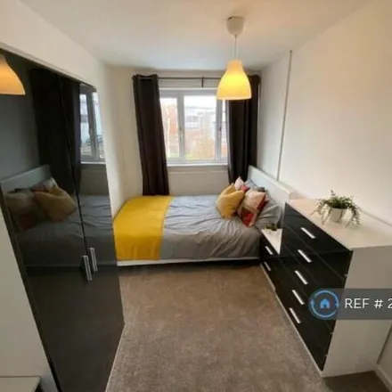 Image 7 - 42 Herald Close, Beeston, NG9 2DW, United Kingdom - House for rent