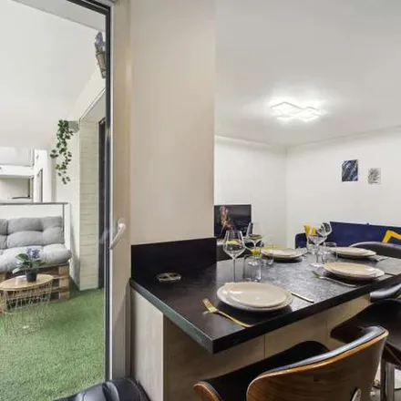 Rent this 2 bed apartment on 19 Rue Amédée Bollée in 92500 Rueil-Malmaison, France
