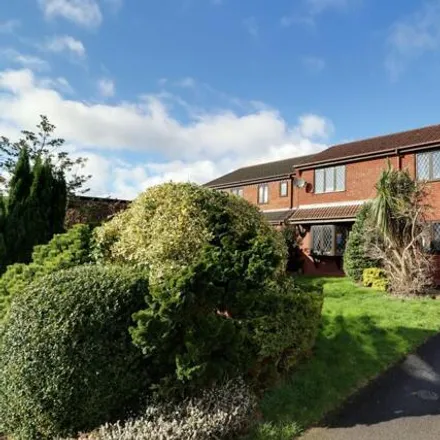 Buy this 3 bed house on Badger Way in Broughton, DN20 0TW