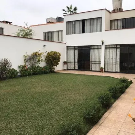 Image 2 - Calle Las Fresas 576, Miraflores, Lima Metropolitan Area 15048, Peru - House for sale