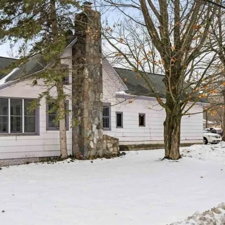 Image 1 - 8025 Covert Street, Central Lake, Central Lake Township, MI 49622, USA - House for sale