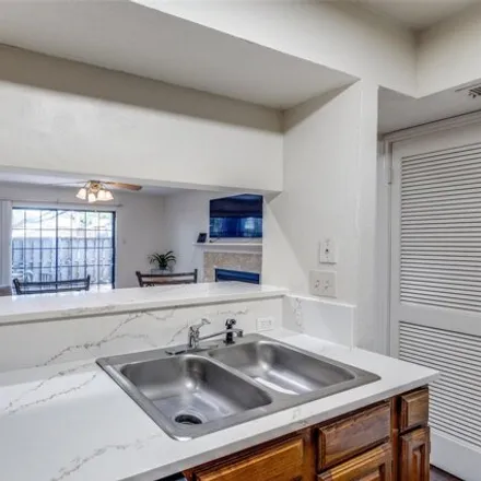 Image 5 - 2720 Copper Creek Dr Apt 114, Arlington, Texas, 76006 - Condo for sale